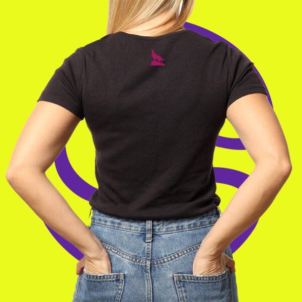 Una Loba Como Yo" Black T-Shirt - free shipping - Image 4